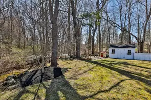 84 Central St, Georgetown, MA 01833 - Photo 34