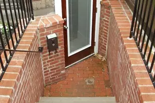 1089 Beacon St, Brookline, MA 02446 - Photo 10