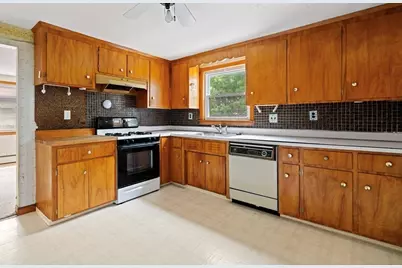 99 Chesterfield St, Boston, MA 02136 - Photo 8