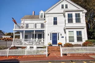 452 Commercial St, Provincetown, MA 02657 - Photo 16
