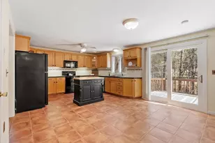 25 Slack Brook Rd, Leominster, MA 01453 - Photo 10