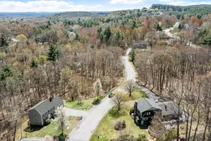 25 Slack Brook Rd, Leominster, MA 01453 - Photo 4