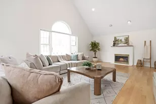 32 Cabral Dr, Middleton, MA 01949 - Photo 8