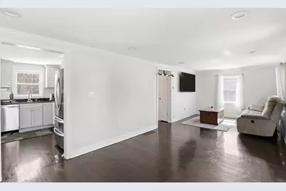 38 Stonewood Lane, Braintree, MA 02184 - Photo 4