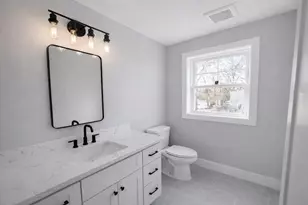 811 Main St, Tewksbury, MA 01876 - Photo 6