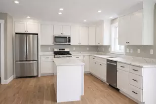 811 Main St, Tewksbury, MA 01876 - Photo 2