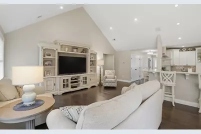 6 Woodrow Ln, West Bridgewater, MA 02379 - Photo 4