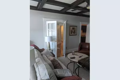 33 Westbourne Ter #3, Brookline, MA 02446 - Photo 8