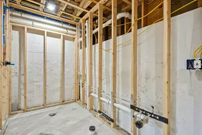 8 Pine St #4, Boston, MA 02136 - Photo 20