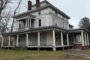 1030 Worthington St, Springfield, MA 01109 - Photo 1