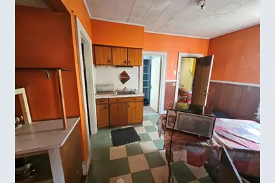 29 Yale St, Springfield, MA 01109 - Photo 10