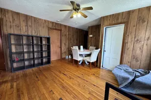 631 Walnut St, Fall River, MA 02720 - Photo 4