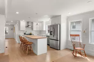 21 Bradford Rd, Watertown, MA 02472 - Photo 4