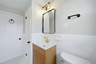 239 Dana Ave, Worcester, MA 01604 - Photo 16