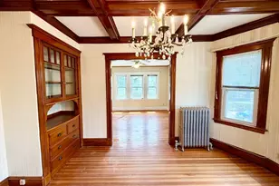 481 Lagrange St, Boston, MA 02132 - Photo 10