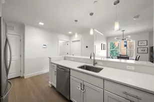 320 Maverick St, Boston, MA 02128 - Photo 4