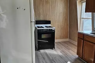 123 Smith St, Fall River, MA 02721 - Photo 2