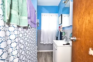 232 Alden St, Fall River, MA 02723 - Photo 10