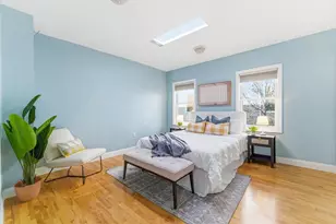 3 Mullins Ct, Cambridge, MA 02141 - Photo 1