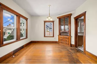 542 Riverside Ave, Medford, MA 02155 - Photo 4