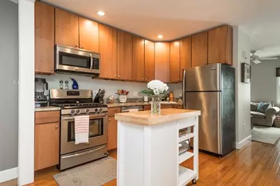 12 Dixfield St, Boston, MA 02127 - Photo 8