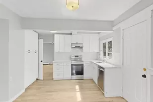 6 Balsamwood Ave, Billerica, MA 01821 - Photo 22