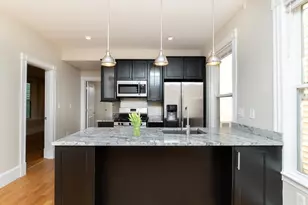 125 Princeton St, Boston, MA 02128 - Photo 4