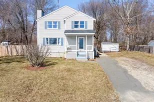 7 Overlook Ave, Haverhill, MA 01832 - Photo 2