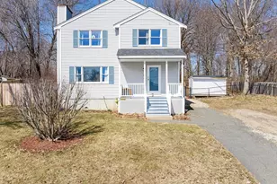 7 Overlook Ave, Haverhill, MA 01832 - Photo 1