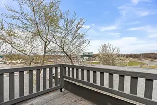 61 E Albion St, Somerville, MA 02145 - Photo 22