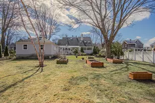 438 Merrimac St, Newburyport, MA 01950 - Photo 40