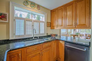 438 Merrimac St, Newburyport, MA 01950 - Photo 20