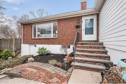 65 Ripley Rd, Medford, MA 02155 - Photo 36