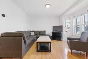 281 W 2nd St, Boston, MA 02127 - Photo 2