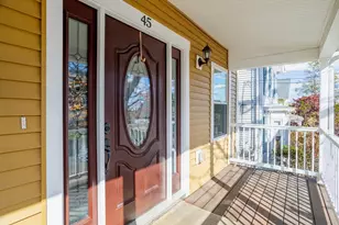 45 Washington St, Marlborough, MA 01752 - Photo 2