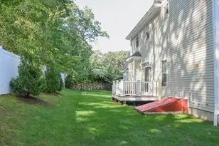 33 Boardwalk Dr, Andover, MA 01810 - Photo 28