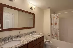 33 Boardwalk Dr, Andover, MA 01810 - Photo 20