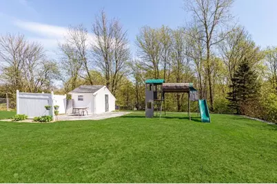 277 Southfield Dr, Brockton, MA 02302 - Photo 8