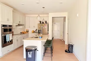 6 Stratton Dr, Woburn, MA 01801 - Photo 6