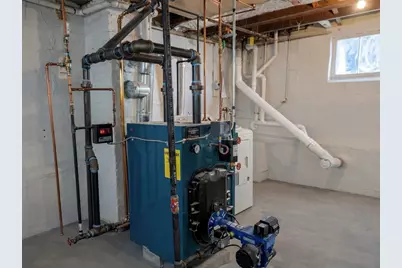 15 Frank Ave, Revere, MA 02151 - Photo 34