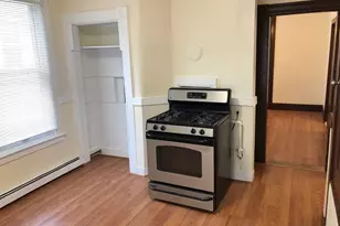 212 Lexington St, Boston, MA 02128 - Photo 4