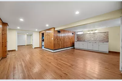 276 Oak St, Brockton, MA 02301 - Photo 24