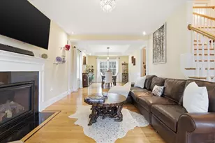 71 Lexington St, Burlington, MA 01803 - Photo 14