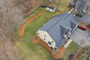 71 Lexington St, Burlington, MA 01803 - Photo 42