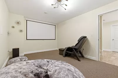 71 Lexington St, Burlington, MA 01803 - Photo 24