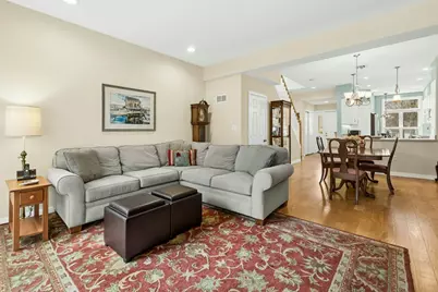 2 Douglass Green #2, Woburn, MA 01801 - Photo 6