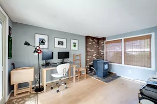 134 Hendom Dr, Agawam, MA 01030 - Photo 26