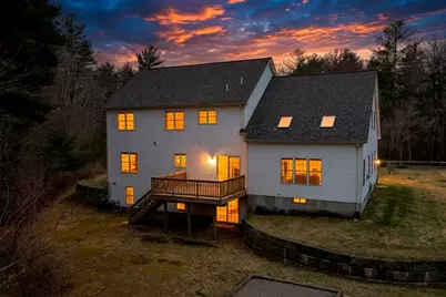 265 Finch Rd, Raynham, MA 02767 - Photo 4