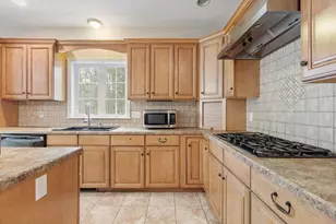 265 Finch Rd, Raynham, MA 02767 - Photo 20