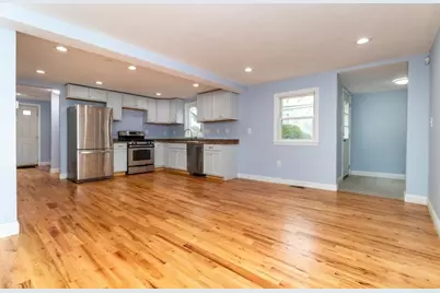 15 Buckingham St #2, Boston, MA 02136 - Photo 6